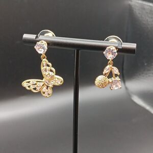 New 2 Pairs Butterflys Earrings‎ Sets By Yaduda. New